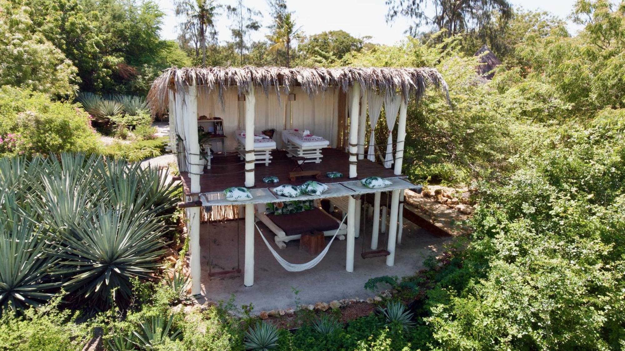 Rock And Sea Resort Watamu Exterior photo